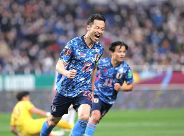 KOK真人-【世预赛】日本队2球被吹1比1越南 国足锁定小组第5